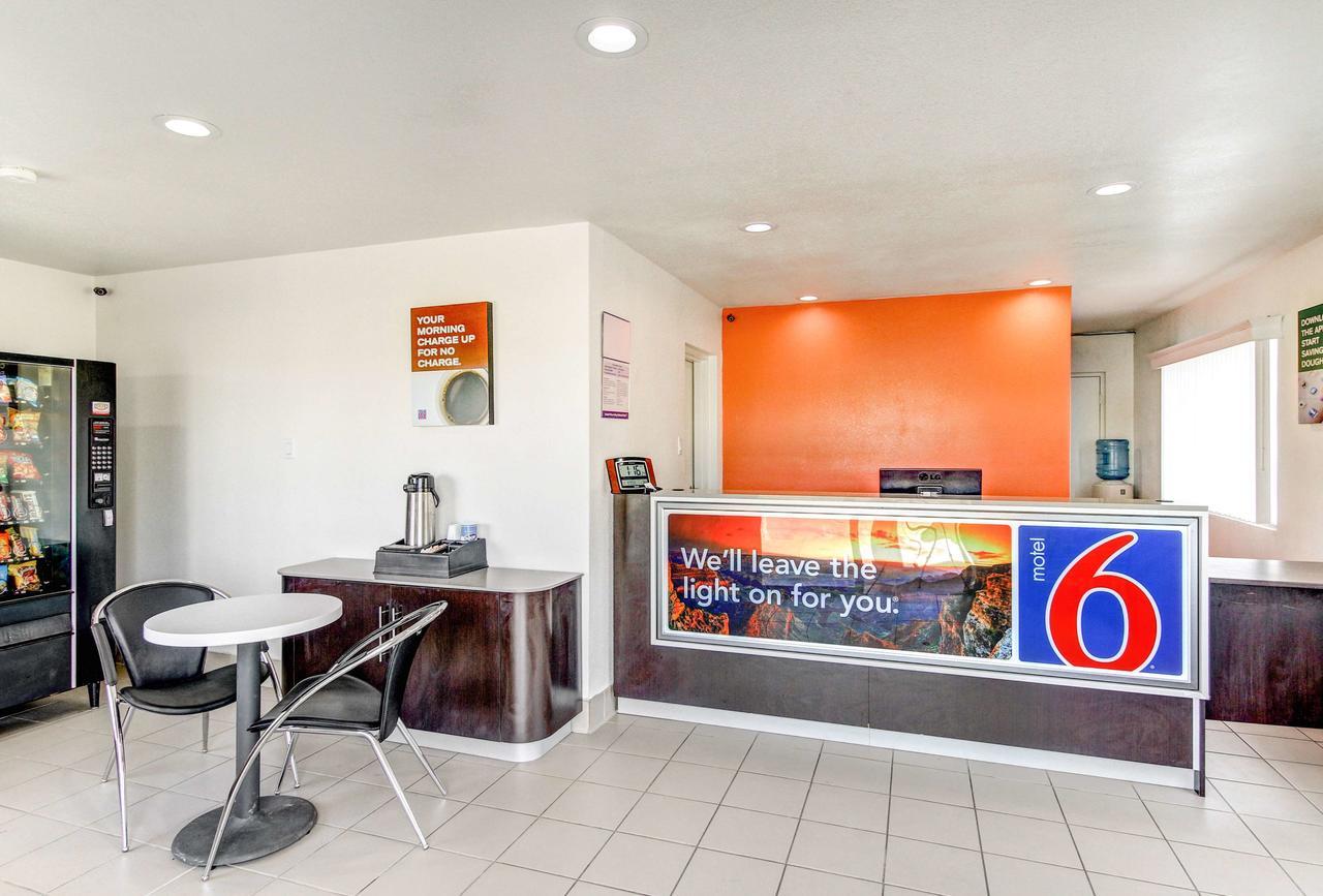 Motel 6 Waco - Lacy Lakeview Bellmead Exterior photo